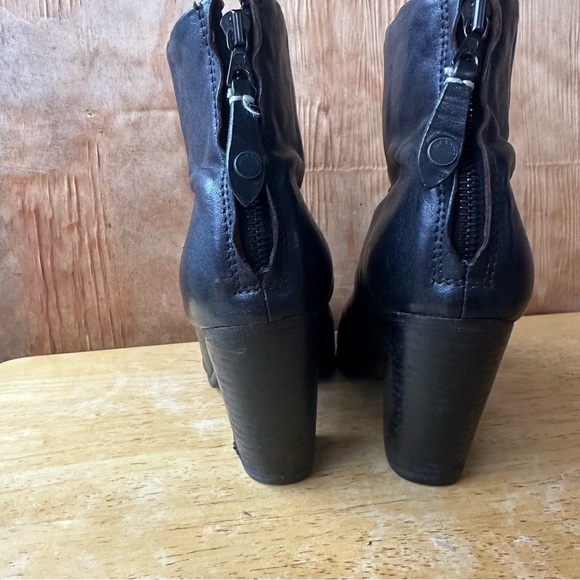 Rag & Bone Newbury Black Leather Ankle Zip Booties - Picture 9 of 13